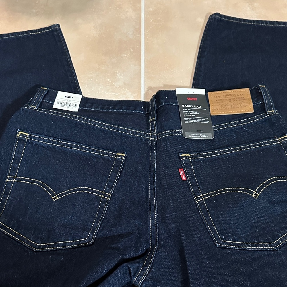 NWT HP Levi's Dark Blue Relaxed Jeans - Picture 9 of 13